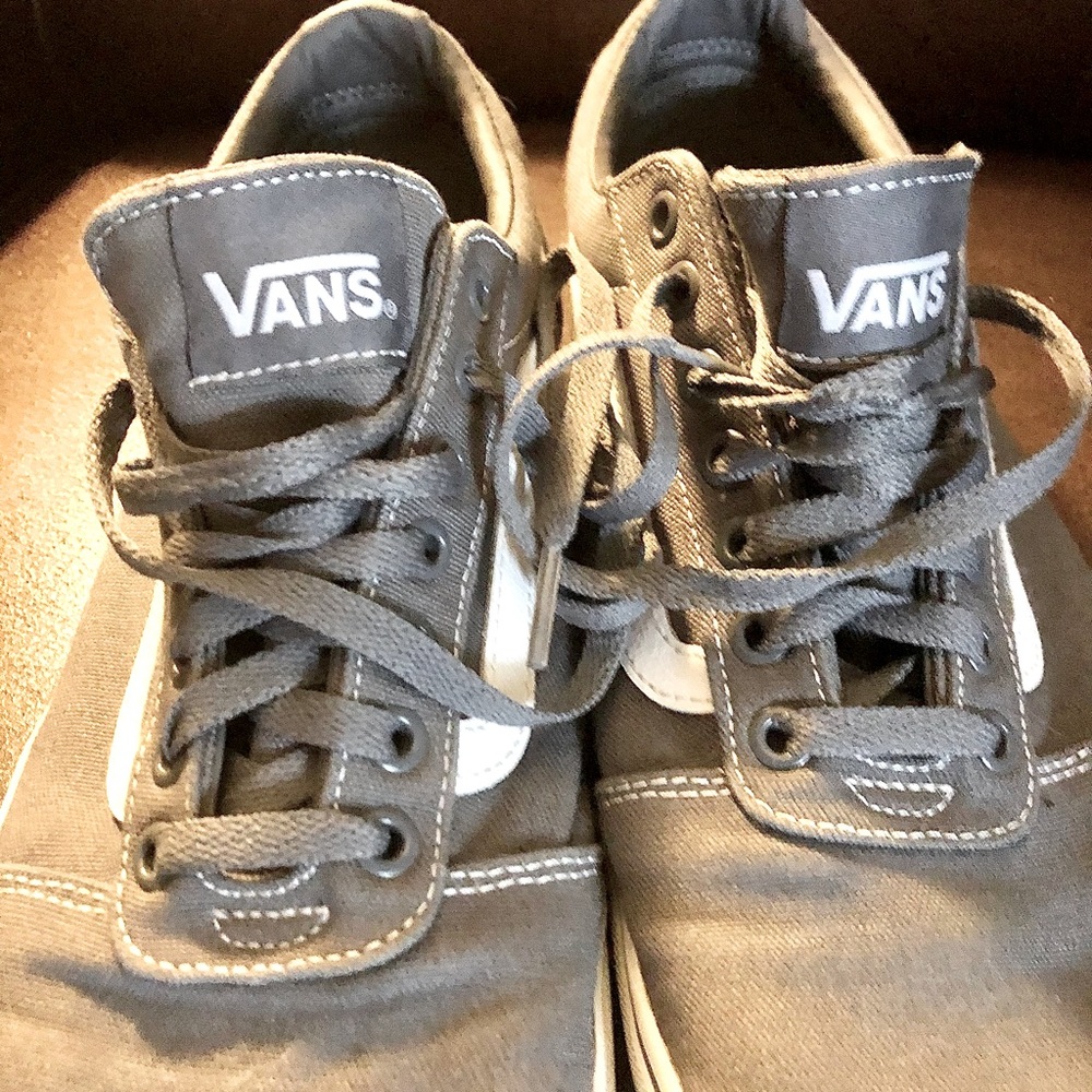 Vans Old Skool, Size 11 Shoes, Grey & White